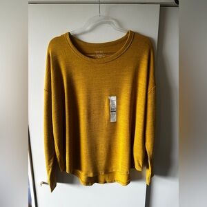 Time and Tru Women's Mustard Crew Neck Sweater